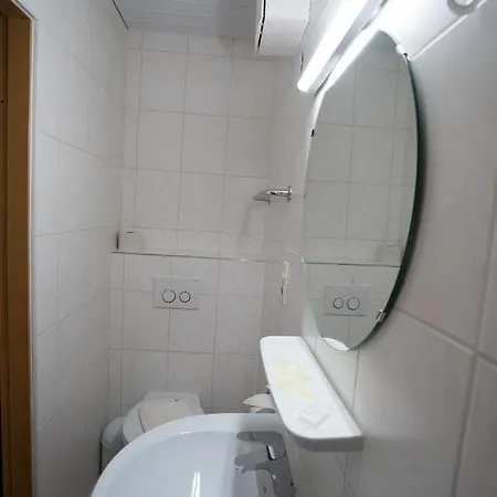 Zur Triftsperre بيت ضيافة